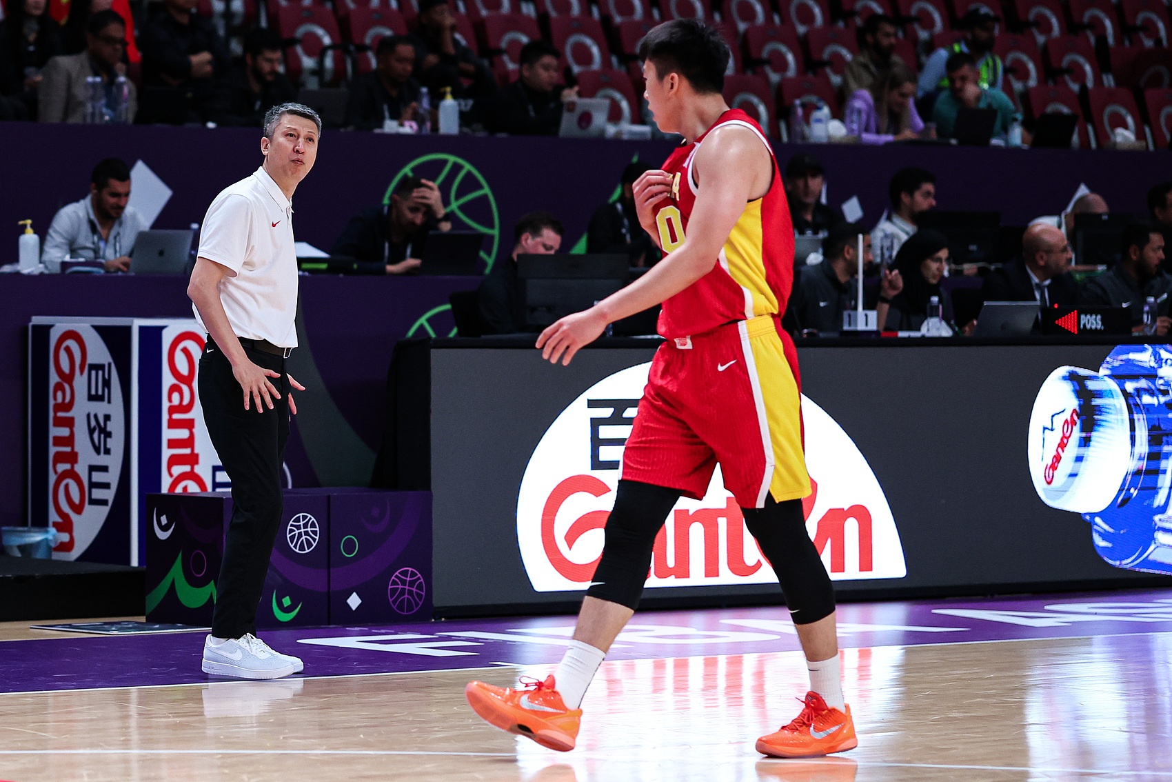 pp电子-王俊杰：郭导说我在美国可能比较自由 但是想要打好球一定要自律