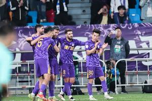 pp电子-记者：天津赛区因布彭扎取消灯光秀，教练队员庆贺胜利也非常克制