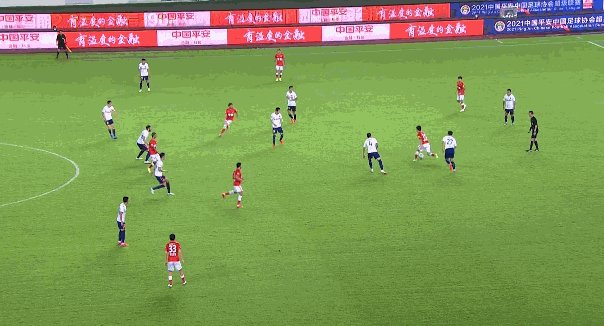 1628683077217061057.gif 阿兰.gif